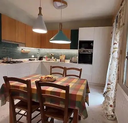 άνετο και όμορφο στην άνω πόλη * Thessaloniki